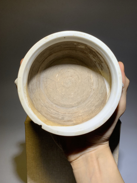 古玩陶瓷明末清初白釉獸耳香爐拍賣,當前價格12888元