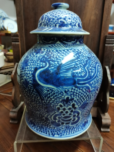 古玩陶瓷青花鳳穿牡丹花紋將軍罐拍賣,當前價格22222元