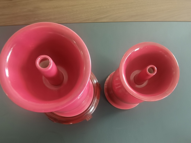 古玩陶瓷胭脂紅燭臺拍賣,當前價格198元