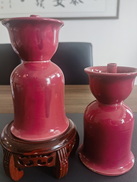胭脂紅燭臺拍賣，當前價格150元
