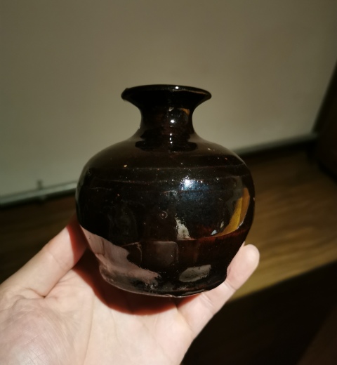 古玩陶瓷磁州窯黑釉撇口蘋果瓶拍賣,當前價格2200元