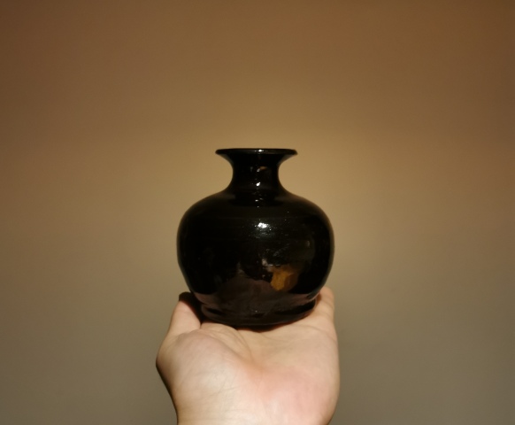 古玩陶瓷磁州窯黑釉撇口蘋果瓶拍賣,當前價格2200元
