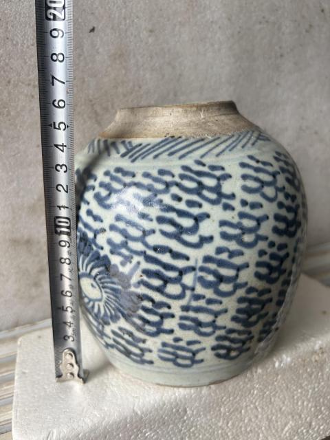 古玩陶瓷清中期 青花鳳眼罐拍賣,當前價格255元