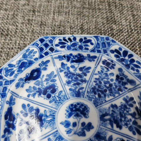 古玩陶瓷【望月樓】康熙青花花卉紋盤拍賣,當前價格1800元