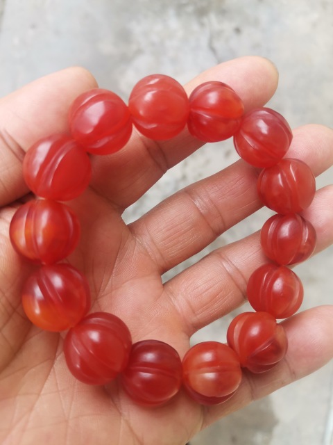 古玩雜項仿南紅瑪瑙瓜珠手串拍賣，當前價格80元