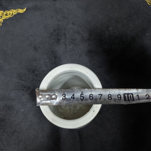 古玩陶瓷博古圖筆筒拍賣，當前價格880元