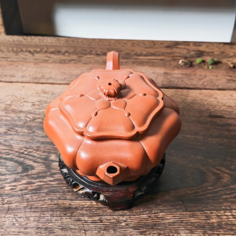 古玩雜項國工劉偉精制筋紋器趙莊朱泥韻香紫砂壺拍賣,當(dāng)前價格1688元