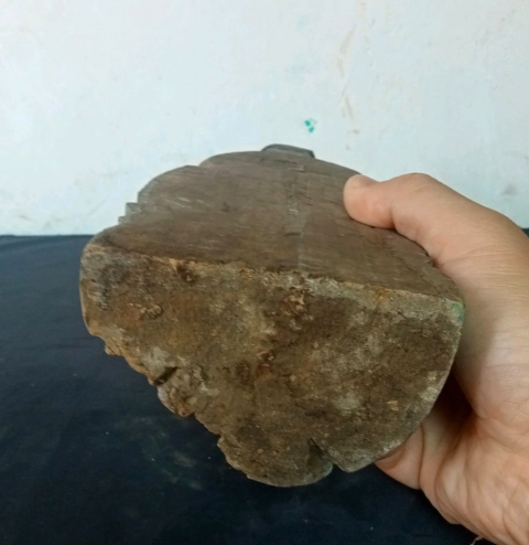古玩雜項(xiàng)清代木雕彩繪人物擺件拍賣,當(dāng)前價格0元