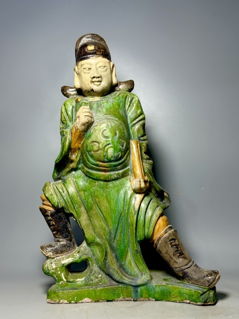 古玩陶瓷明三彩中國神話判官人物造像(保真卡)拍賣,當前價格12800元