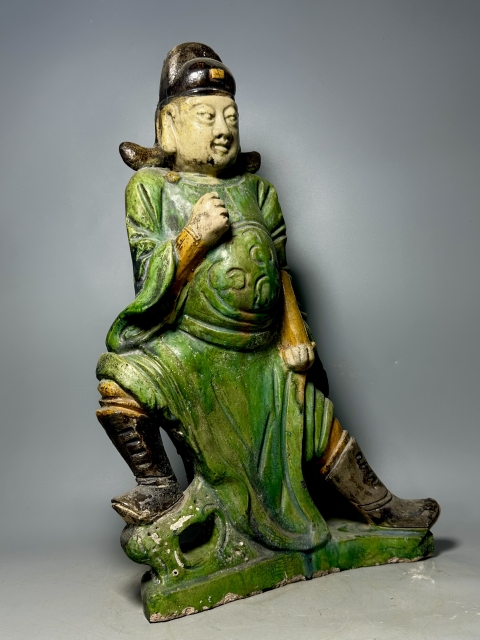 古玩陶瓷明三彩中國神話判官人物造像(保真卡)拍賣,當前價格12800元