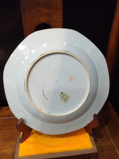 古玩陶瓷清乾隆博古花卉紋青花加彩盤拍賣，當前價格2008元