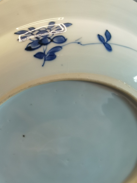 古玩陶瓷康熙翠毛藍青花花卉紋盤拍賣,當前價格3888元