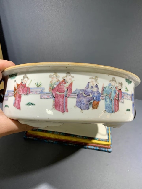 古玩陶瓷粉彩人物一品鍋拍賣，當前價格35000元