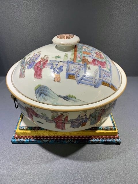 古玩陶瓷粉彩人物一品鍋拍賣，當前價格35000元