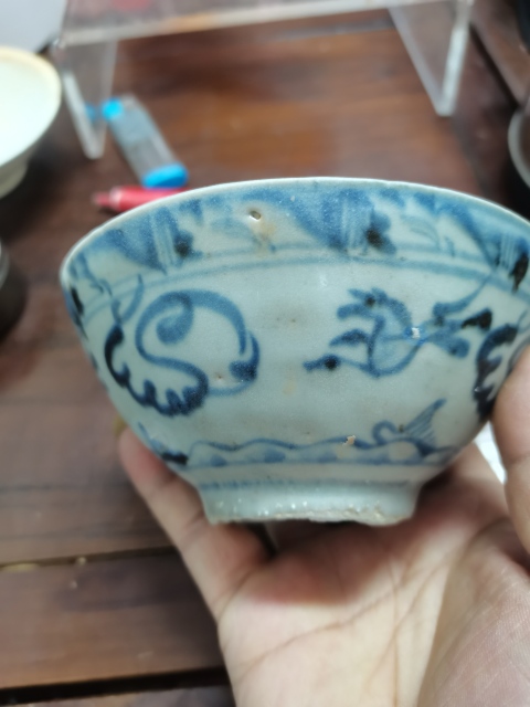 古玩陶瓷青花天馬行空荷花蓮心碗拍賣,當前價格3000元