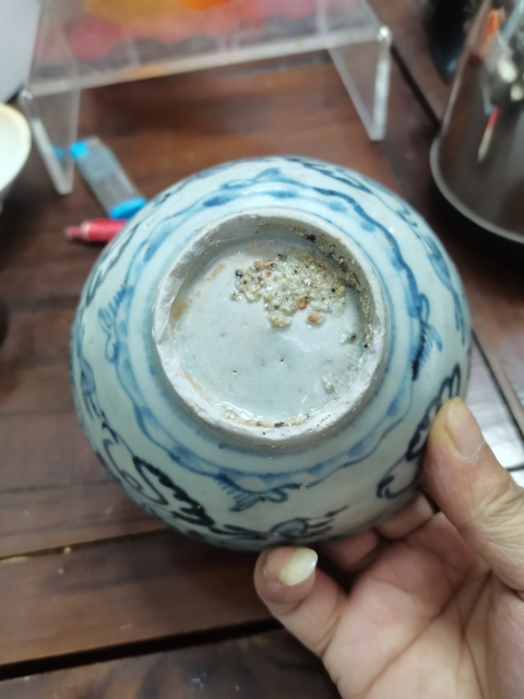 古玩陶瓷青花天馬行空荷花蓮心碗拍賣,當前價格3000元