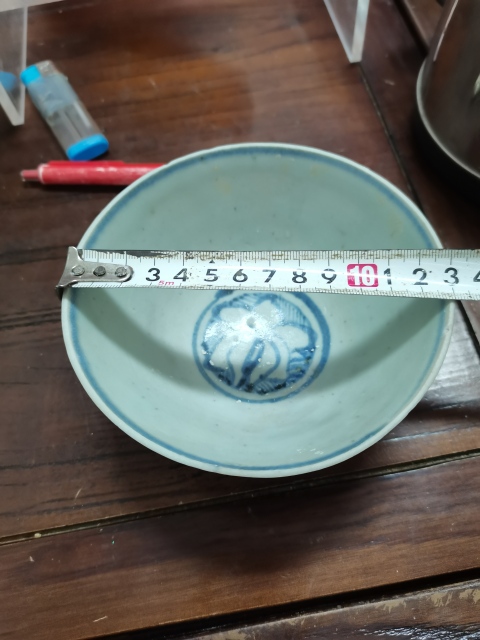 古玩陶瓷青花天馬行空荷花蓮心碗拍賣,當前價格3000元
