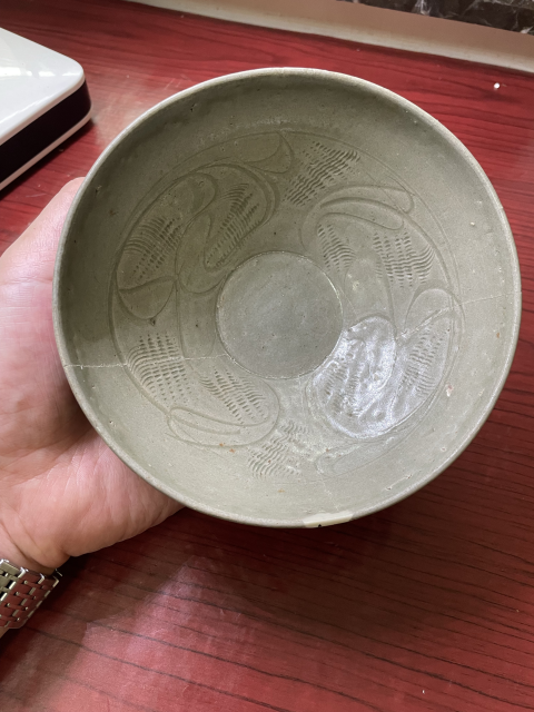古玩陶瓷館藏級(jí)北宋同安窯珠光青瓷雙面刻花碗拍賣(mài),當(dāng)前價(jià)格598元