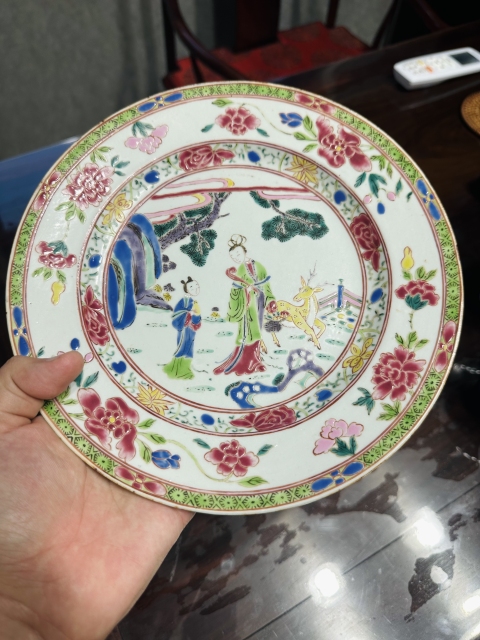 中国古玩　粉彩人物画香合　直径9.2㎝　東Y5-0608① 域鉴古玩】粉彩人物大盘拍卖价格/图片/值多少钱