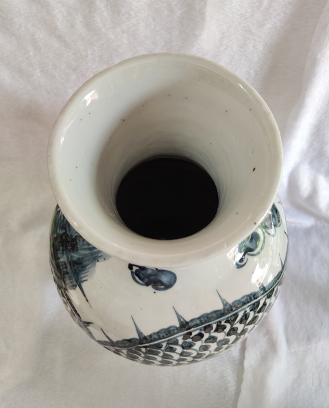 古玩雜項青花云龍紋瓶拍賣,當前價格999元