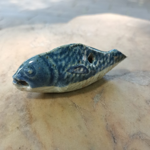 古玩陶瓷青花魚型水注拍賣，當前價格0元