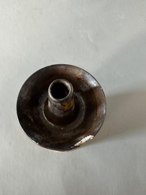 古玩陶瓷磁州窯褐釉黃彩燭臺拍賣,當前價格59元
