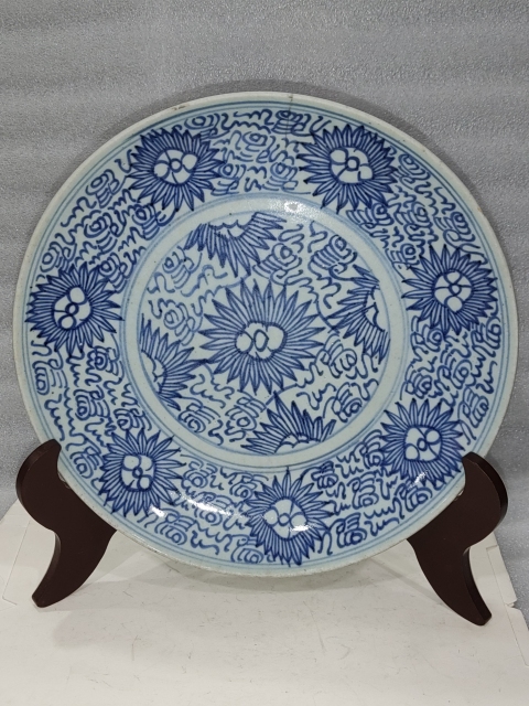 古玩陶瓷青花太陽花紋盤拍賣，當前價格1880元