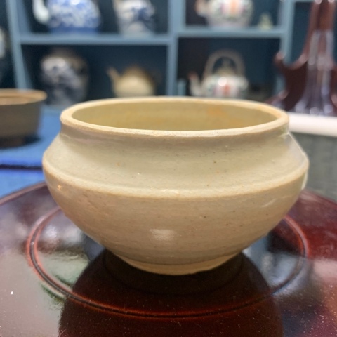 古玩陶瓷宋:影青折肩小琴爐拍賣,當前價格1800元