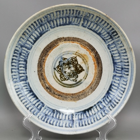 古玩陶瓷清中早·青花壽字紋盤真品鑒賞圖