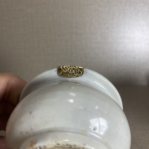 古玩陶瓷白釉圈足爐拍賣,當(dāng)前價格799元