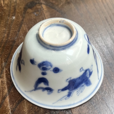 古玩陶瓷明晚期青花飛馬主人杯拍賣，當前價格1380元