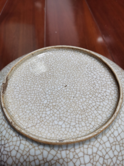 古玩陶瓷清中期哥釉盤拍賣,當前價格6888元