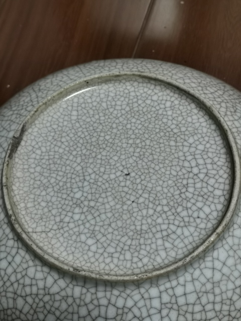 古玩陶瓷清中期哥釉盤拍賣,當前價格6888元