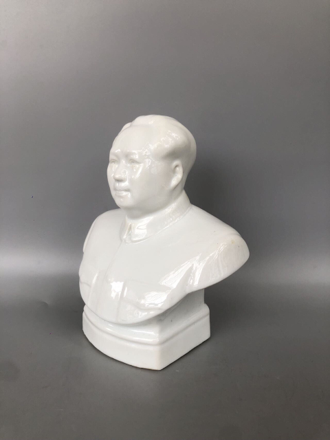 古玩陶瓷白釉毛主席瓷像拍賣(mài),當(dāng)前價(jià)格0元