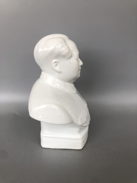 古玩陶瓷白釉毛主席瓷像拍賣(mài),當(dāng)前價(jià)格0元