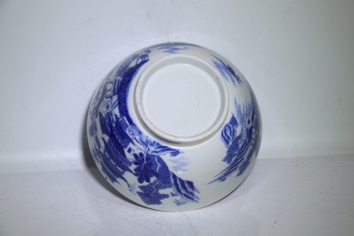 古玩陶瓷民國青花描金亭臺(tái)樓閣山水紋碗拍賣,當(dāng)前價(jià)格1680元