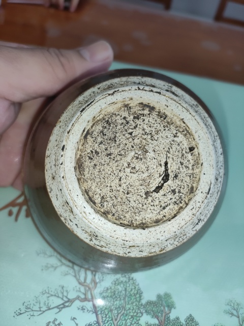 古玩陶瓷元末明初,磁州窯金黃釉唇口碗拍賣,當前價格399元