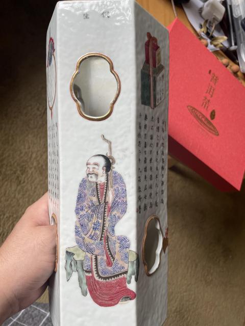 古玩陶瓷道光無雙譜帽筒拍賣,當前價格38800元