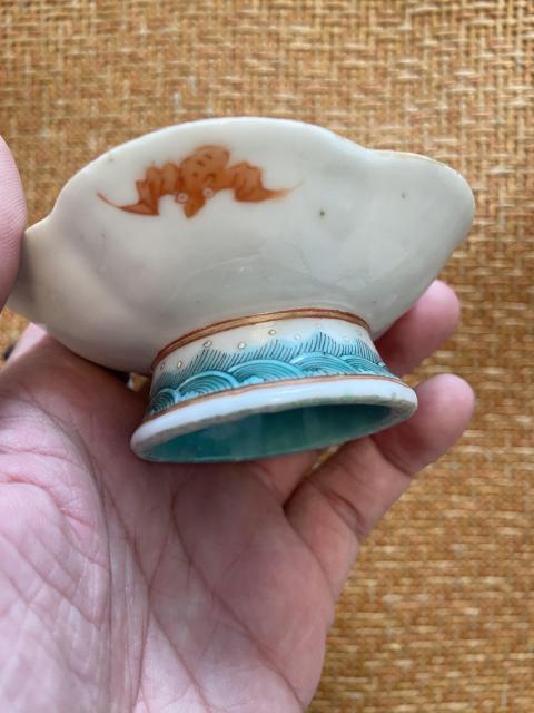 古玩陶瓷同治粉彩金魚滿堂高足小盤拍賣,當前價格5000元