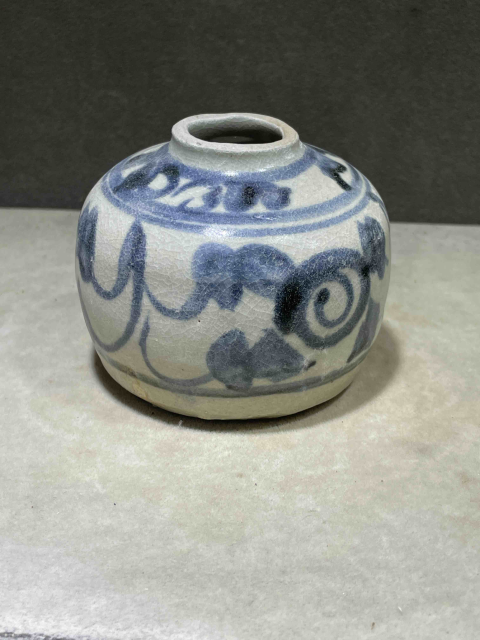 古玩陶瓷明早期青花花卉紋蓋罐拍賣,當前價格888元