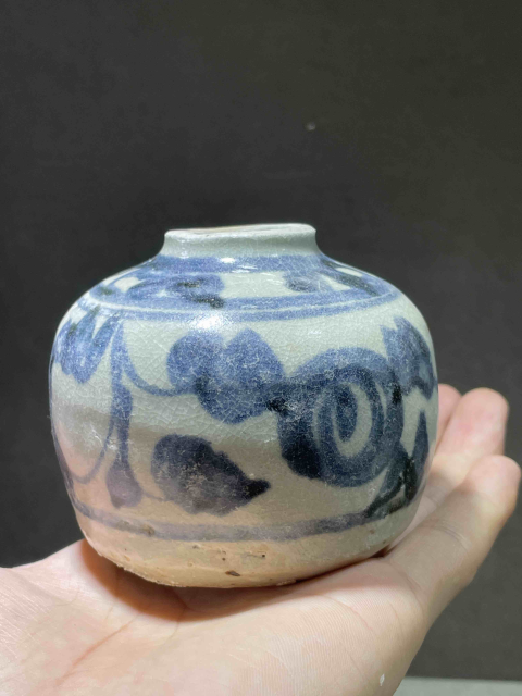古玩陶瓷明早期青花花卉紋蓋罐拍賣,當前價格888元