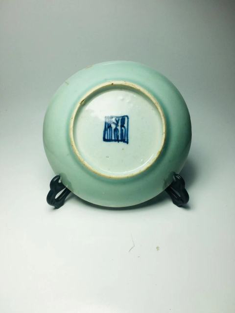 古玩陶瓷豆青釉盤拍賣，當前價格288元
