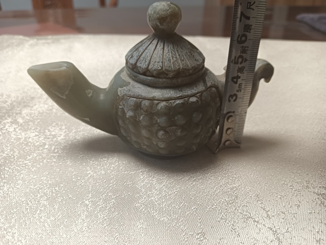 古玩玉器和田玉壺拍賣，當前價格1980元