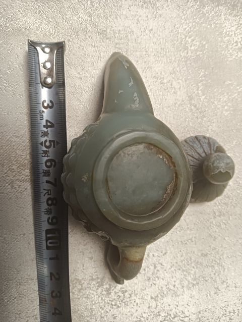 古玩玉器和田玉壺拍賣，當前價格1980元