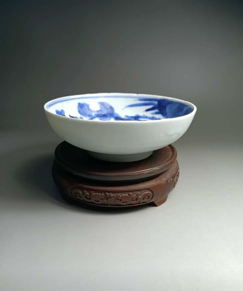 古玩陶瓷康熙 青花鳳穿牡丹圖淺盤拍賣,當前價格355元