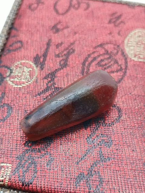 古玩玉器秦·天然紅瑪瑙多棱珠拍賣,當前價格100元