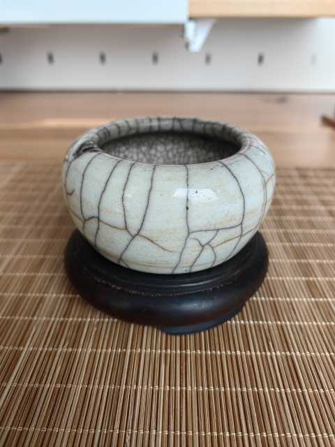 古玩陶瓷清乾隆仿官釉大開片哥釉水盂拍賣,當前價格6800元