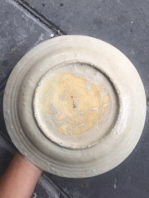 古玩陶瓷明代中期紅綠彩雙鳳牡丹花紋盤拍賣,當(dāng)前價(jià)格6999元