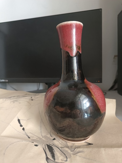 古玩陶瓷清中期三羊開泰天球瓶拍賣，當前價格3900元
