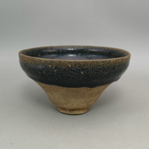 古玩陶瓷南宋建窯系黑釉束口盞拍賣，當前價格7800元